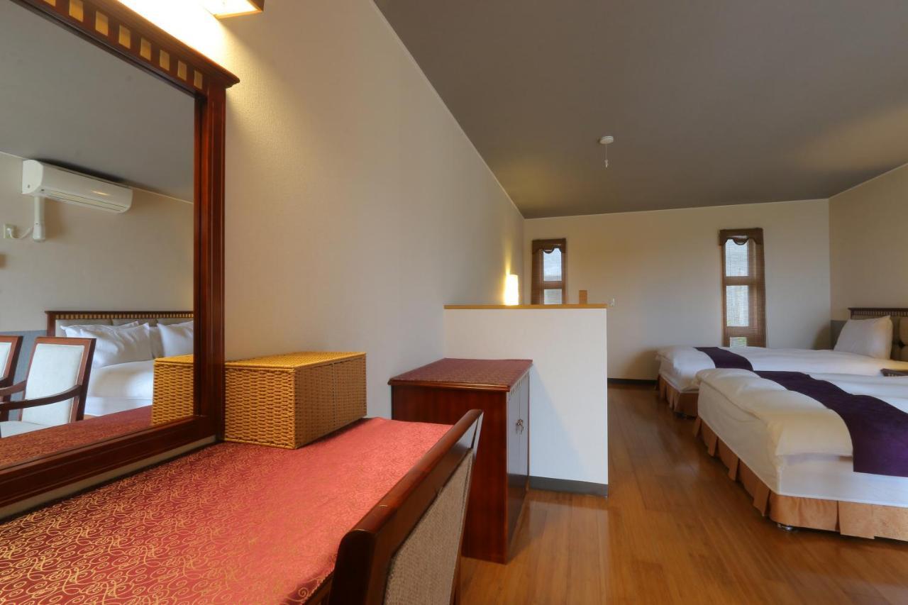 Villa Motobu Hills Kültér fotó